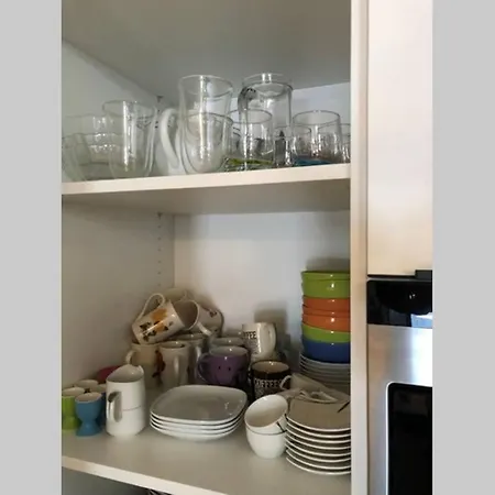 Modern Apartment, 10 Min. Away From Hbf *